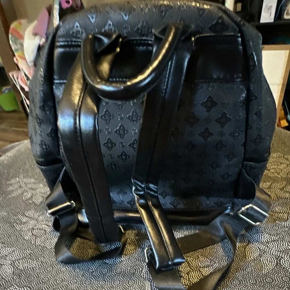 Fabulous Black Monogram Backpack Zip Closure Adjustable Straps Pockets Tag